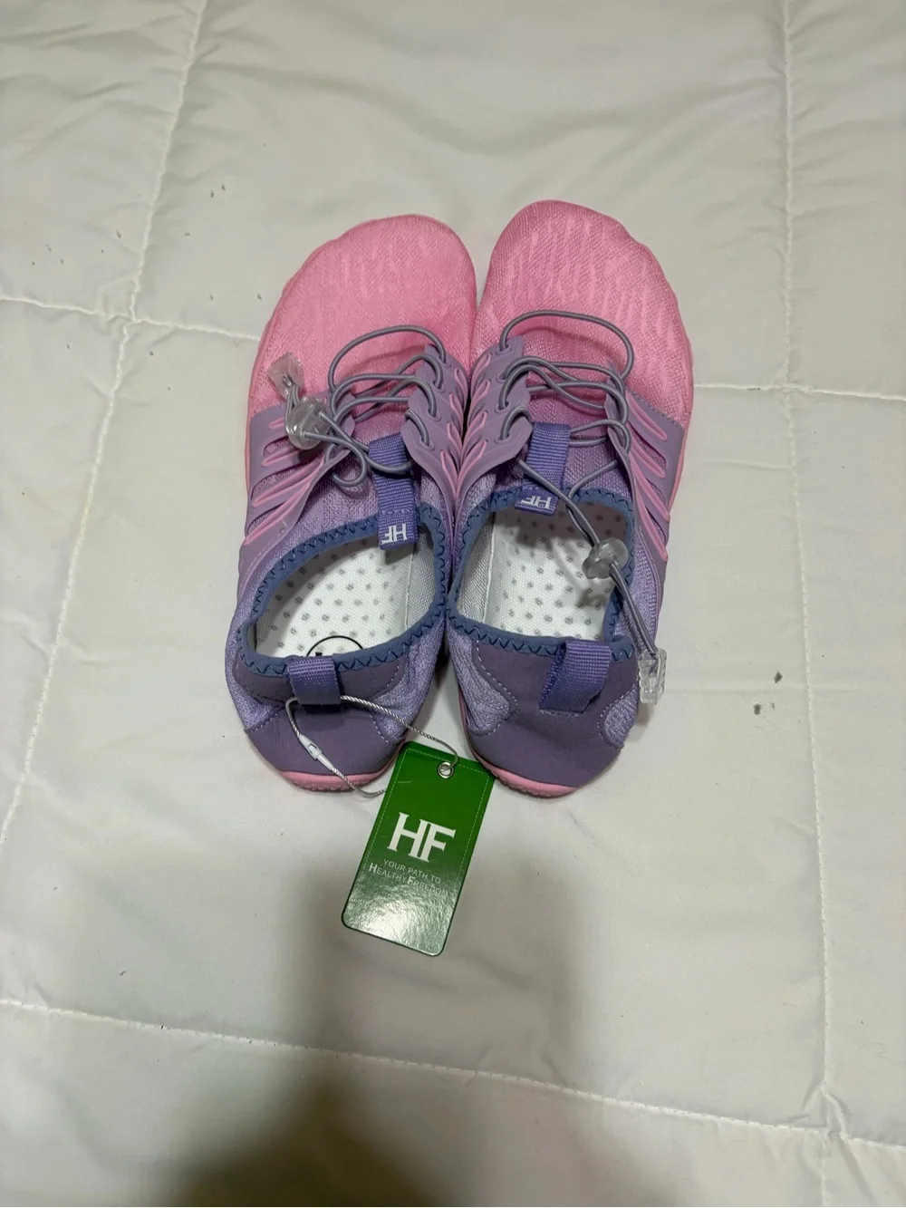 HF women’s water shoes